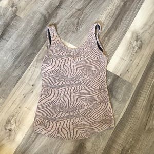 ✨2 for $15✨BKE tank